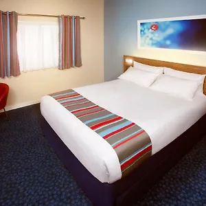 Travelodge M4 Cardiff